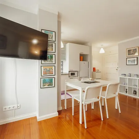 Espinho Seawalk And Seaview By Vacationy Apartment