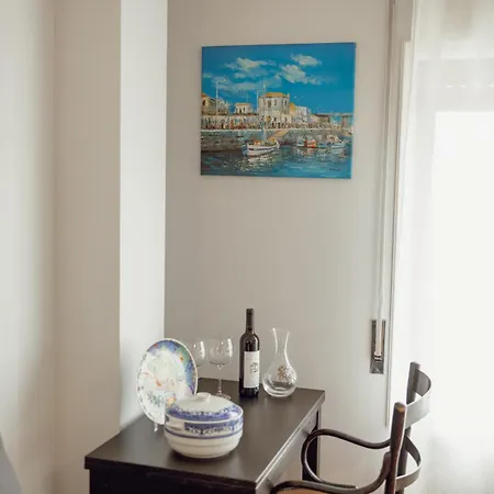 아파트 Espinho Seawalk And Seaview By Vacationy *