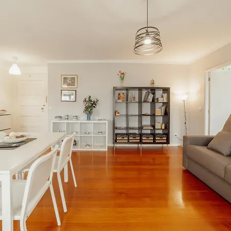 Apartment Espinho Seawalk And Seaview By Vacationy Porto