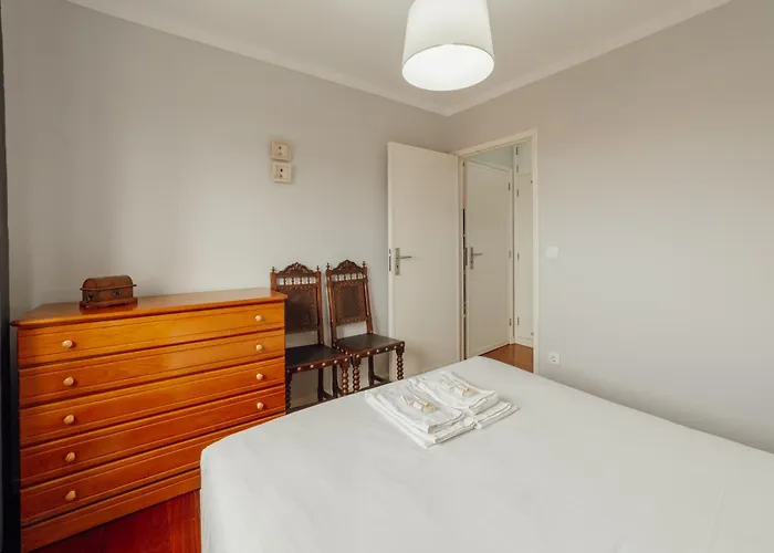 Appartamento Espinho Seawalk And Seaview By Vacationy *